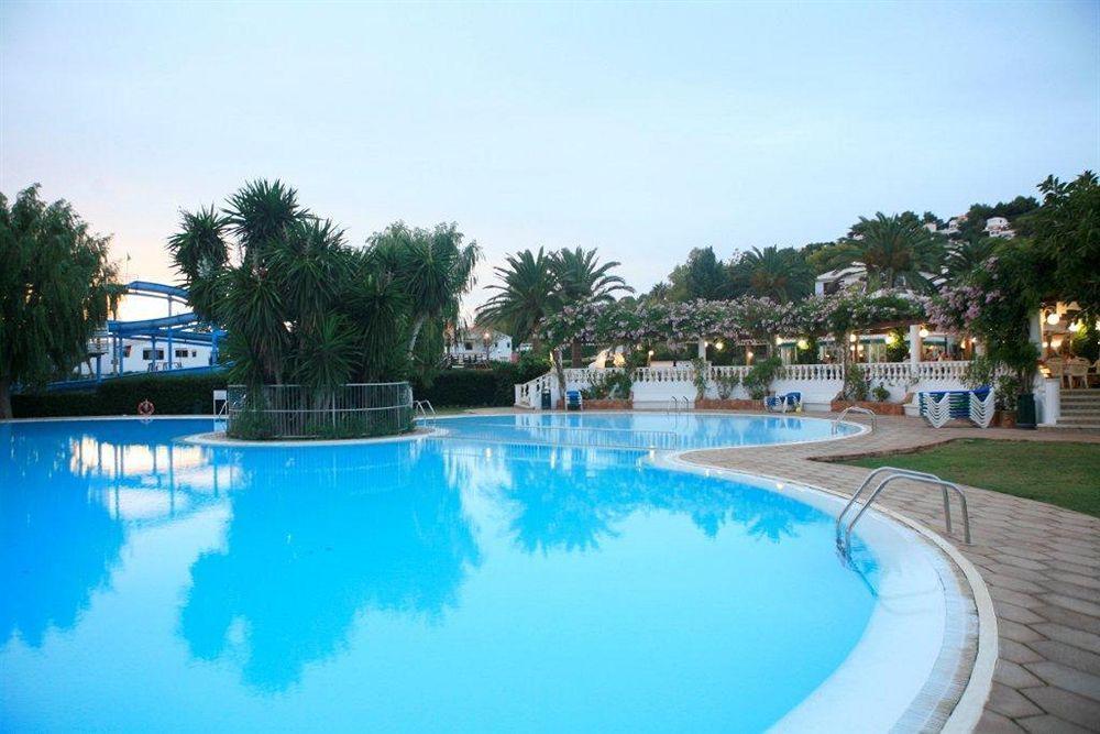 Apartamentos Son Bou Playa Gold Luaran gambar